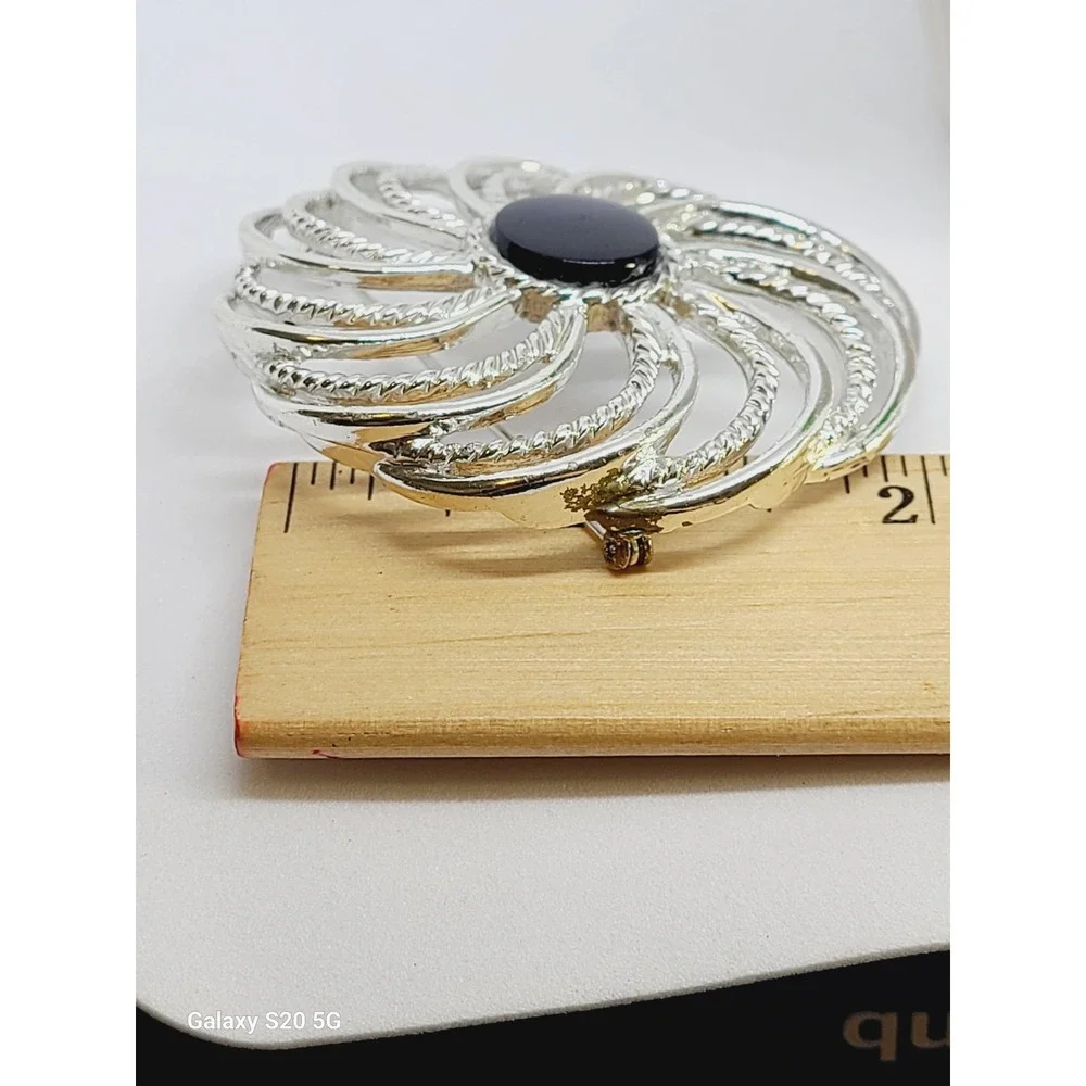 Sarah Coventry elegant silver